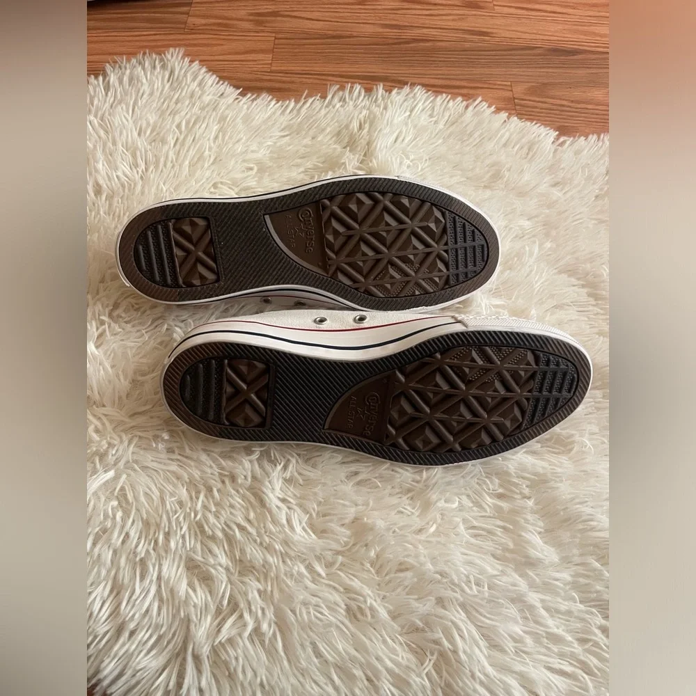 White Converse All Stars W9/M7 *read description*